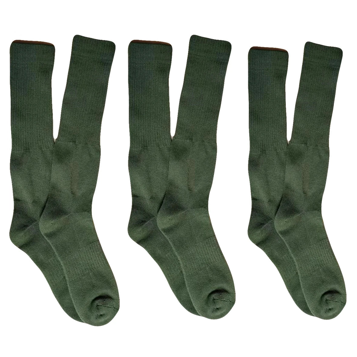As Meias Militares Cano Alto da Arranca Toco são projetadas para quem exige proteção térmica, conforto extremo e durabilidade superior. Fabricadas com uma combinação estratégica de algodão, poliéster e lã, elas oferecem isolamento térmico eficiente, mantendo seus pés aquecidos mesmo em ambientes frios e hostis.
Seja em operações, trilhas, treinamentos ou uso com coturno, essas meias garantem desempenho superior do início ao fim.
mostrando 3 pares