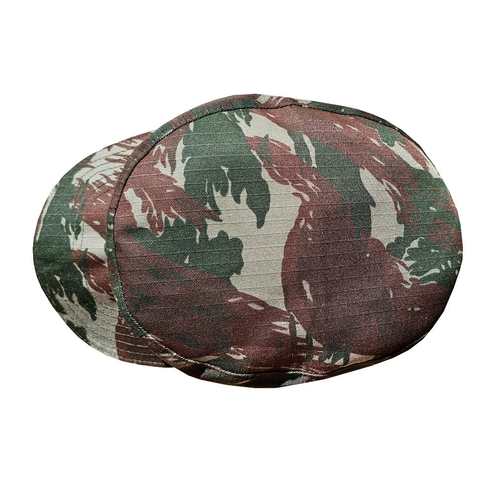 gorro camuflado do exercito brasileiro visto de cima