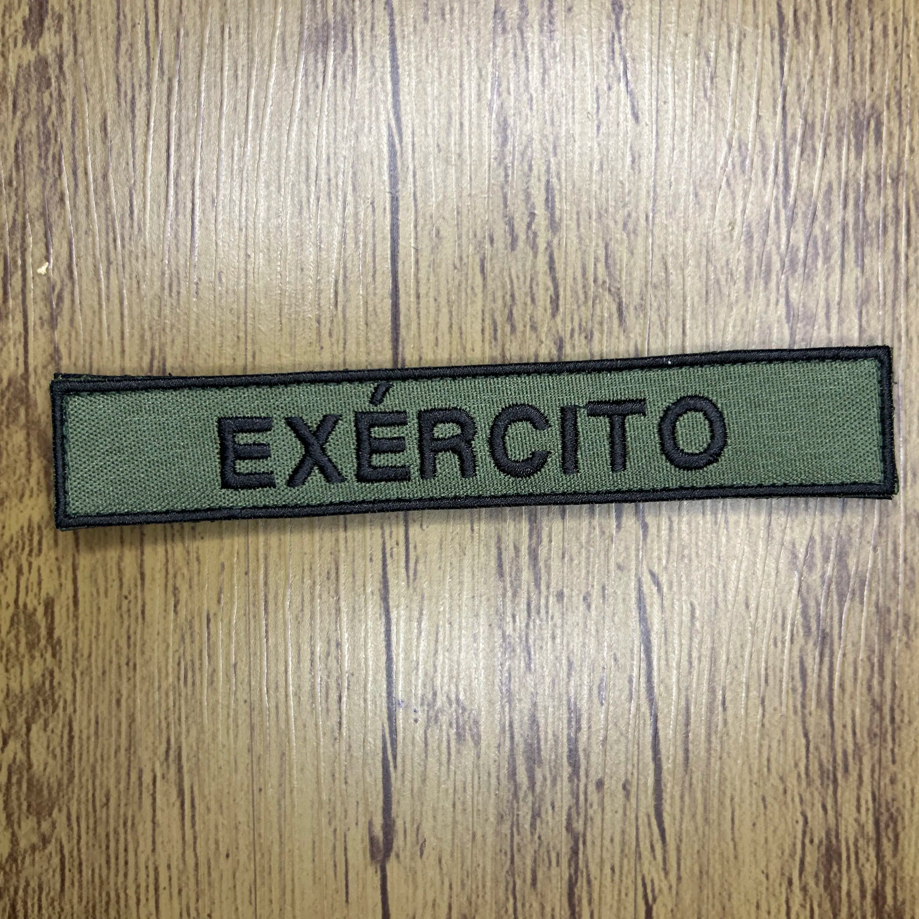 Sutache do EXERCITO Baixa Visibilidade bordados de alta resolução no padrão do Exercito Brasileiro

OBSERVAÇÃO: Após ato de finalizar a compra entraremos em contato com você para acertarmos as informações editáveis do sutache.